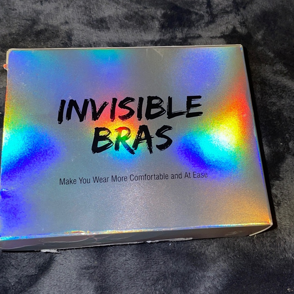 NIB INVISIBLE BRAS D CUP SIZE